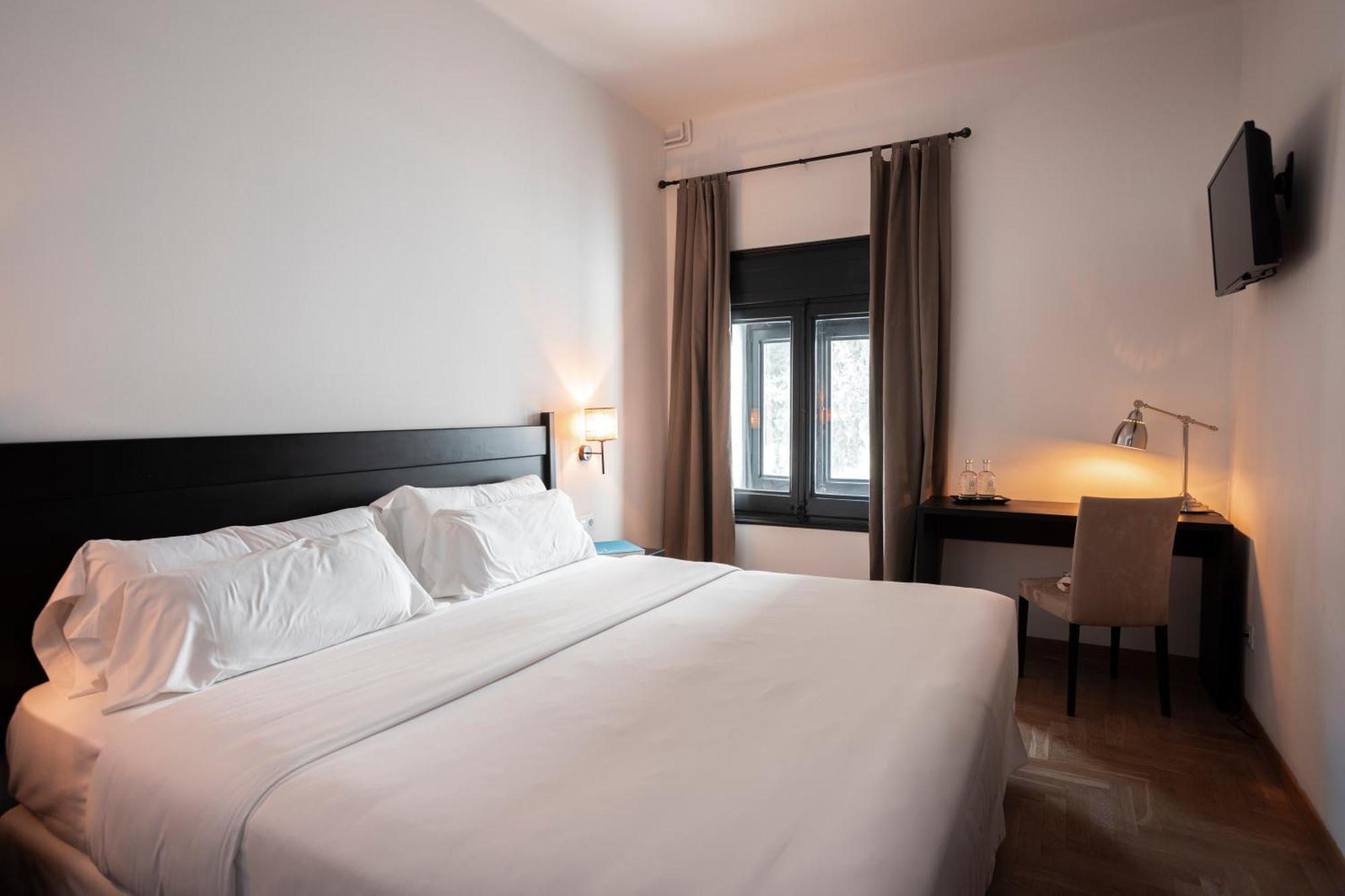 Angelats Hotel - A Signature Boutique Hotel & Restaurant Ribes De Freser Exterior photo
